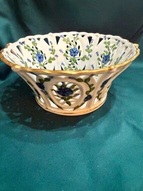 EUC Vintage Andrea by Sadek Reticulated Porcelain Bowl - Blue Floral & Gold Trim